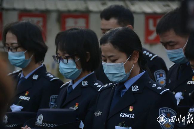 英雄的日常，輔警的溫暖人生與英勇犧牲