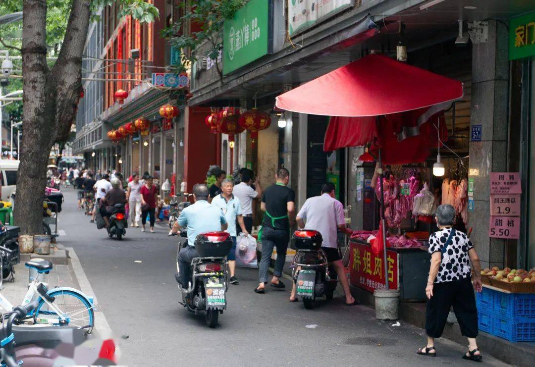 紐約隱秘小巷特色小店魅力之旅，疫情新篇章下的獨特魅力與最新信息表