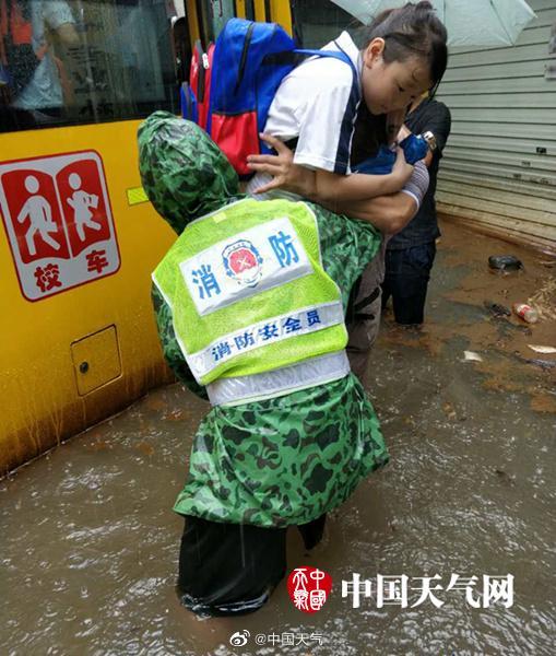 廣東臺風最新動態(tài)快報，2020年8月及11月份臺風最新資訊匯總